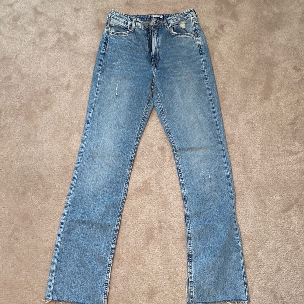 Zara slim flare high rise jean size 6